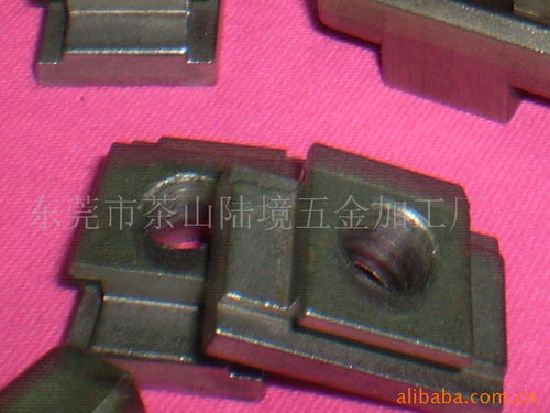 謝東汽車零配件零售 品質與服務的行業(yè)標桿